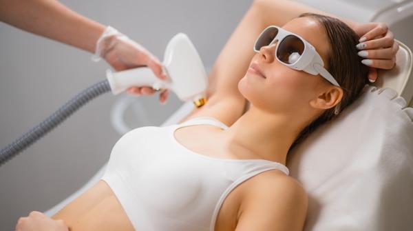 Epilarea cu laser - riscuri si beneficii Epilarea cu laser - riscuri si beneficii