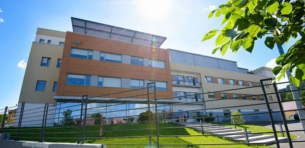 Grupul MedLife a incheiat achizitia OncoCard Brasov dupa aprobarea tranzactiei de catre Consiliul Concurentei Grupul MedLife a incheiat achizitia OncoCard Brasov dupa aprobarea tranzactiei de catre Consiliul Concurentei