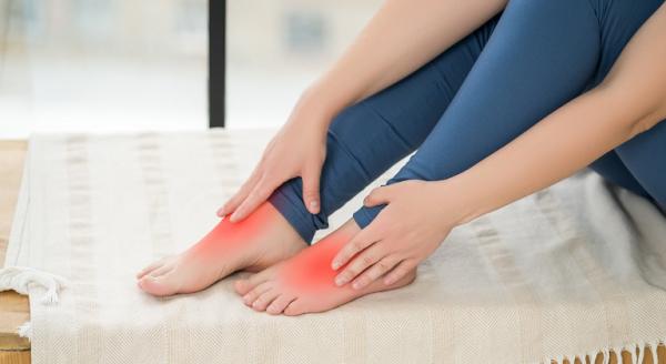 Piciorul Charcot in contextul diabetului - riscuri, preventie, tratament Piciorul Charcot in contextul diabetului - riscuri, preventie, tratament