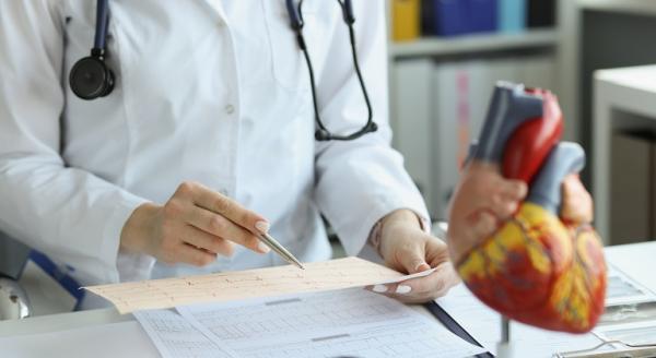 Protezele valvulare - tehnologia care prelungeste viata inimii Protezele valvulare - tehnologia care prelungeste viata inimii