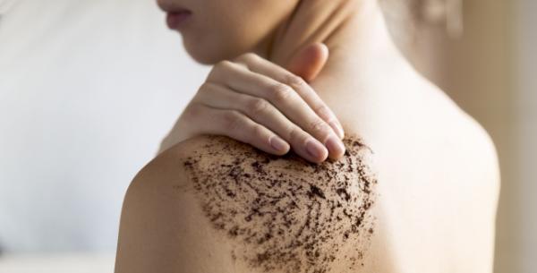 Intrebuintarea cafelei pentru piele, scalp si par Intrebuintarea cafelei pentru piele, scalp si par