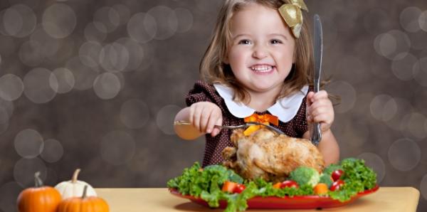 Legatura dintre hormonii alimentari din carnea de pui si pubertatea precoce Legatura dintre hormonii alimentari din carnea de pui si pubertatea precoce