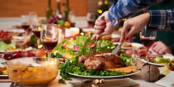 Cum poate fi evitat excesul alimentar de sarbatori? Cum poate fi evitat excesul alimentar de sarbatori?