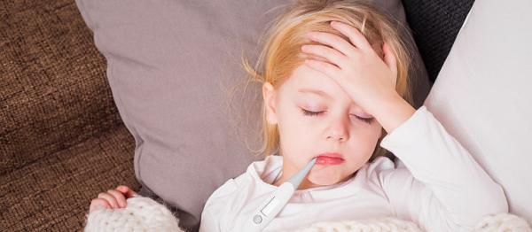 Febra la copii – ce afectiuni poate indica si care sunt cele mai frecvente cauze Febra la copii – ce afectiuni poate indica si care sunt cele mai frecvente cauze