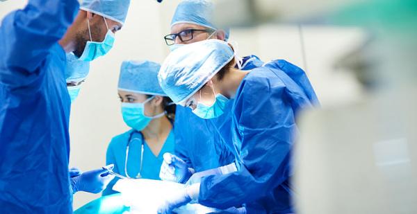 Fistula recto-vaginala Fistula recto-vaginala