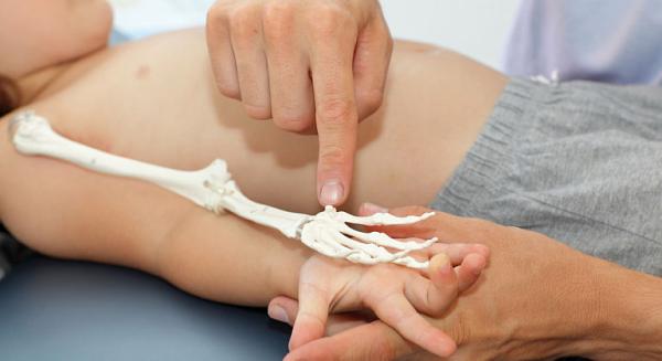 Fragilitatea osoasa si evolutia sa - Osteogeneza imperfecta Fragilitatea osoasa si evolutia sa - Osteogeneza imperfecta
