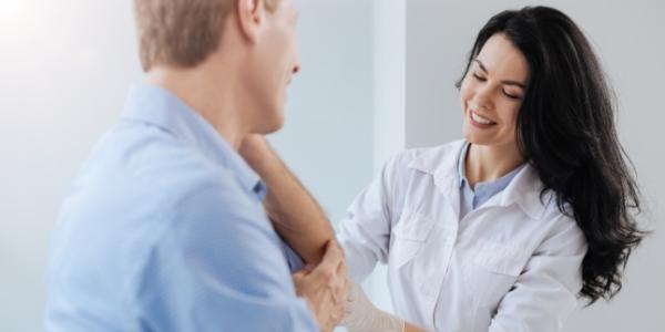 Keratoza actinica sau solara - factori de risc, simptome, tratament si preventie Keratoza actinica sau solara - factori de risc, simptome, tratament si preventie