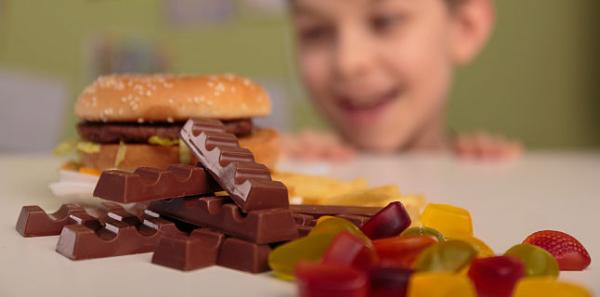 Obezitatea la copii - cand este considerat obez un copil? Obezitatea la copii - cand este considerat obez un copil?