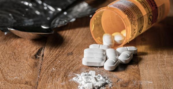 Opioide vs. opiacee: Care este diferenta? Opioide vs. opiacee: Care este diferenta?