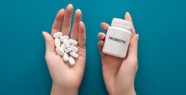 Importanta administrarii probioticelor in timpul tratamentului cu antibiotice Importanta administrarii probioticelor in timpul tratamentului cu antibiotice