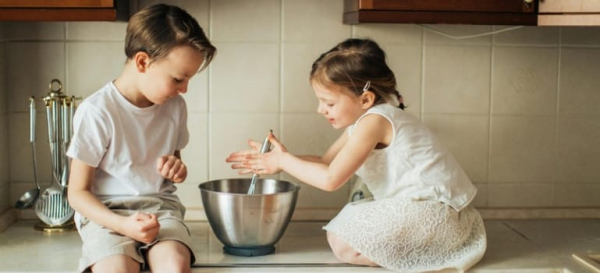 Suferi de alergii sau intolerante alimentare? Afla cum poti face cozonac fara faina, oua, lapte sau unt! Suferi de alergii sau intolerante alimentare? Afla cum poti face cozonac fara faina, oua, lapte sau unt!