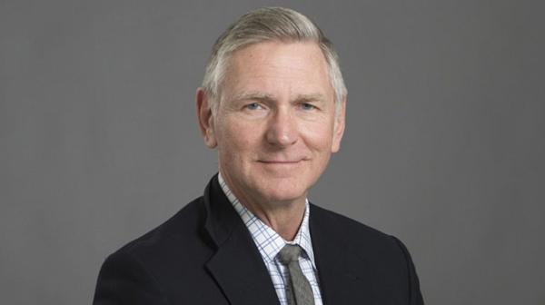 O vizita de referinta: Dr. Richard G. Fessler, pionier in neurochirurgie, la Bucuresti O vizita de referinta: Dr. Richard G. Fessler, pionier in neurochirurgie, la Bucuresti