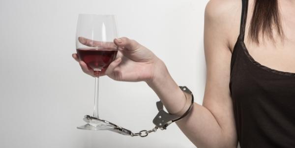 Sindromul de abstinenta la alcool Sindromul de abstinenta la alcool