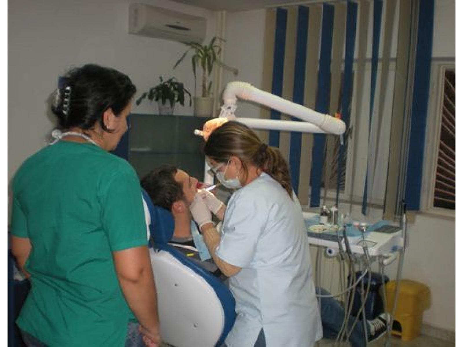 Cabinet stomatologic Dr. Covrig Elena Ligia - covrig1.jpg