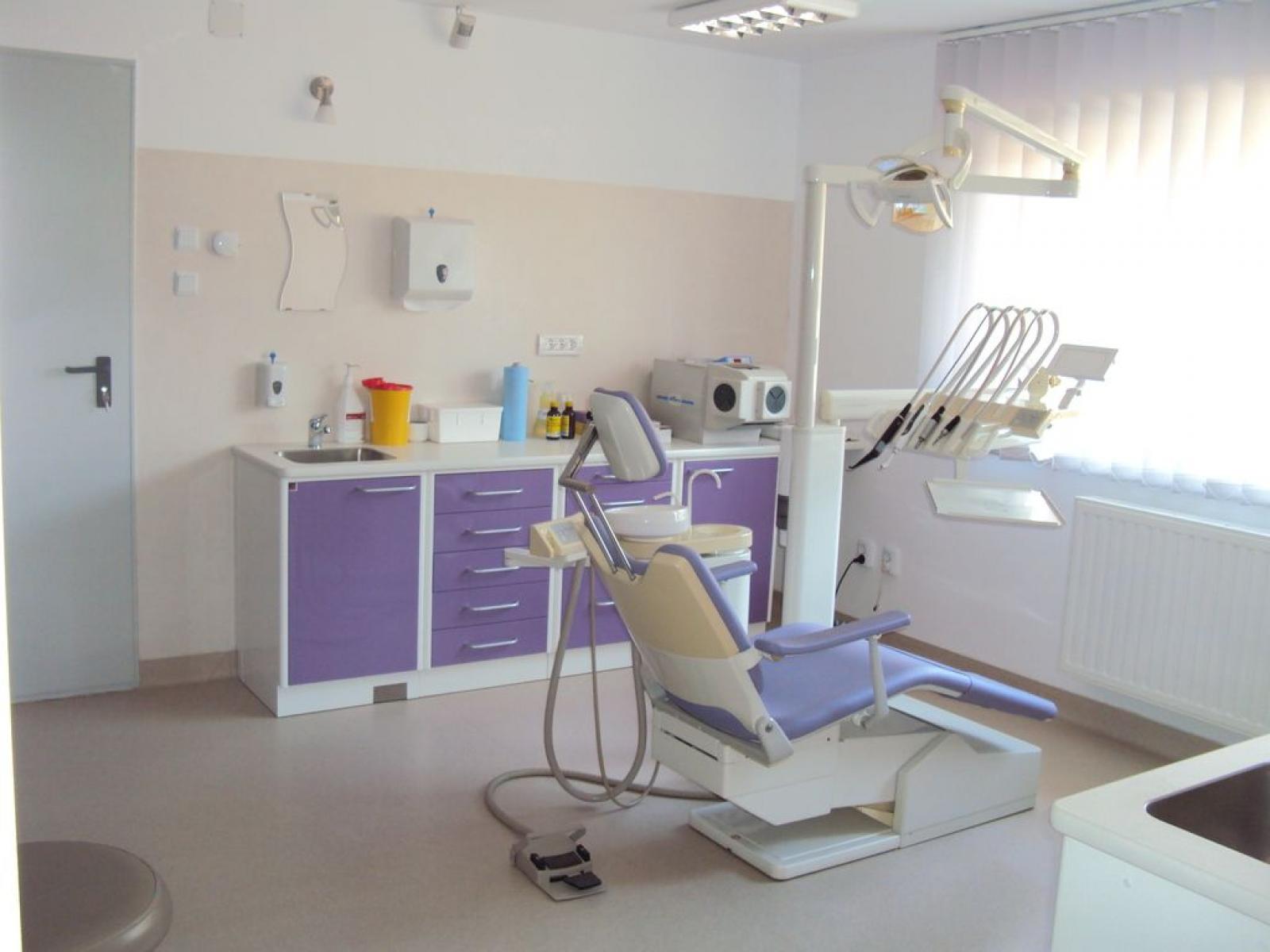 DENTANA CAS CLINIC - 3.JPG