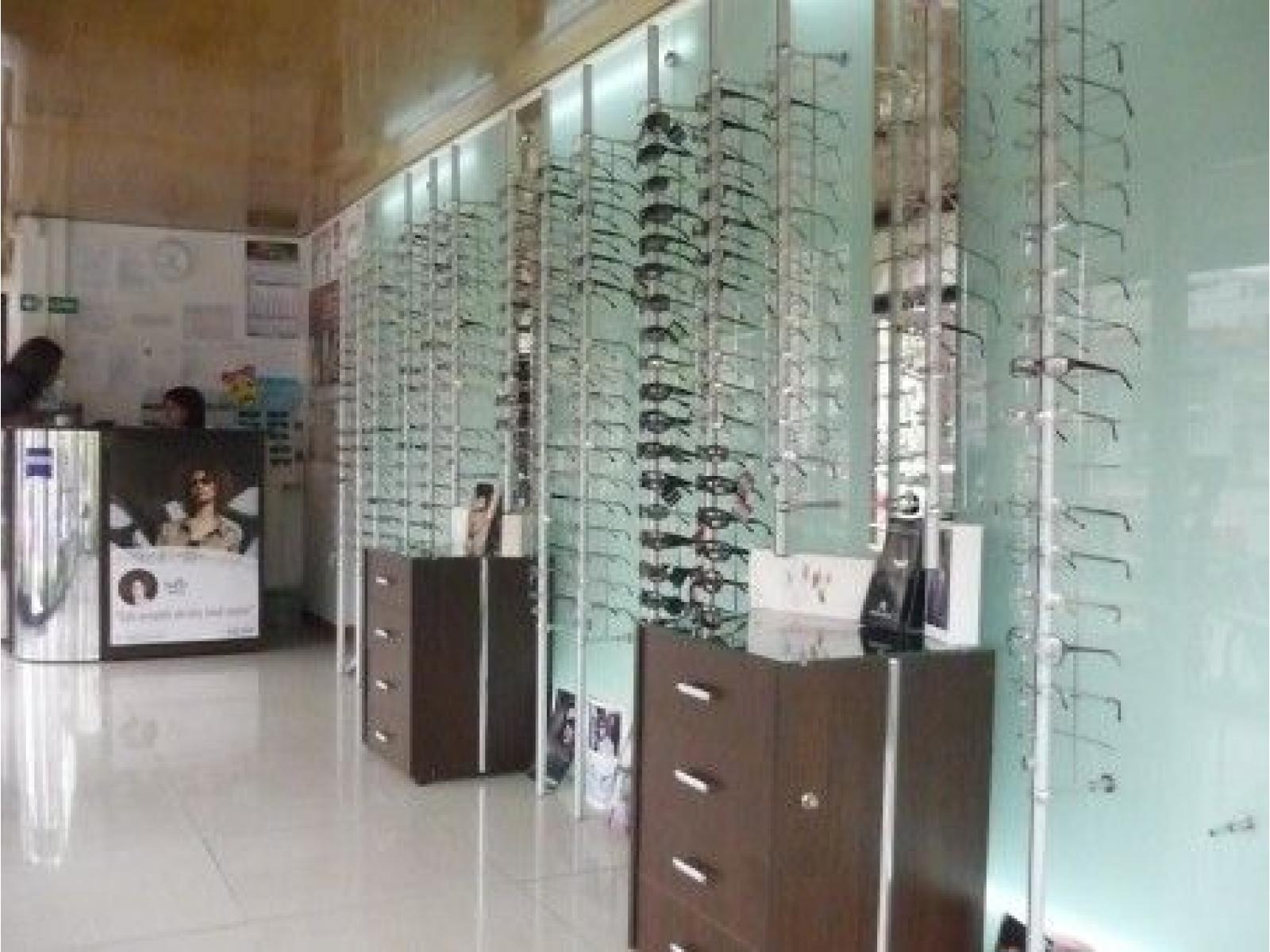 Cabinet oftalmologic & optica medicala CONSTANTA - sup.JPG