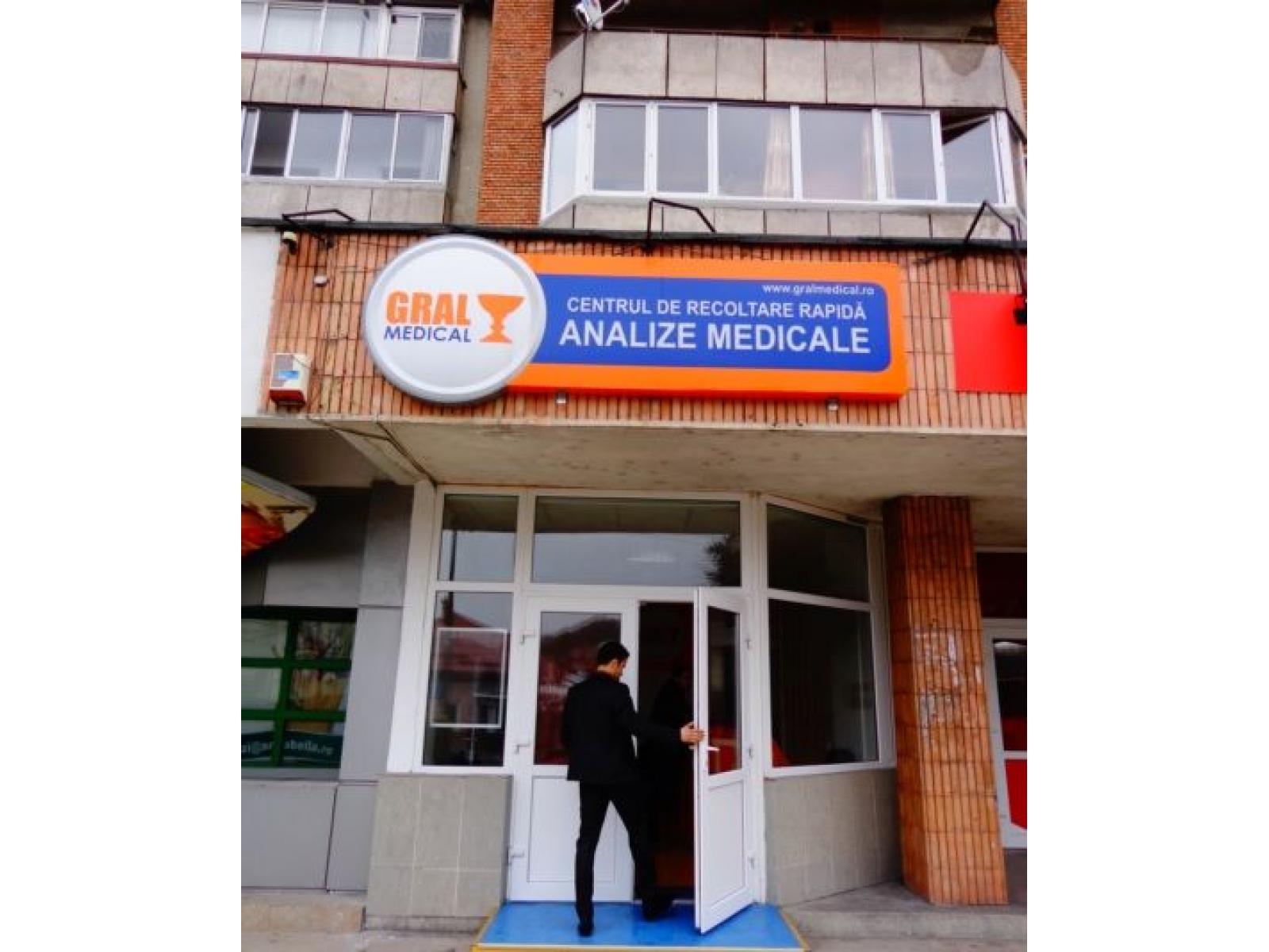 Gral Medical Ramnicu Valcea - CRR_Valcea_intrare.jpg