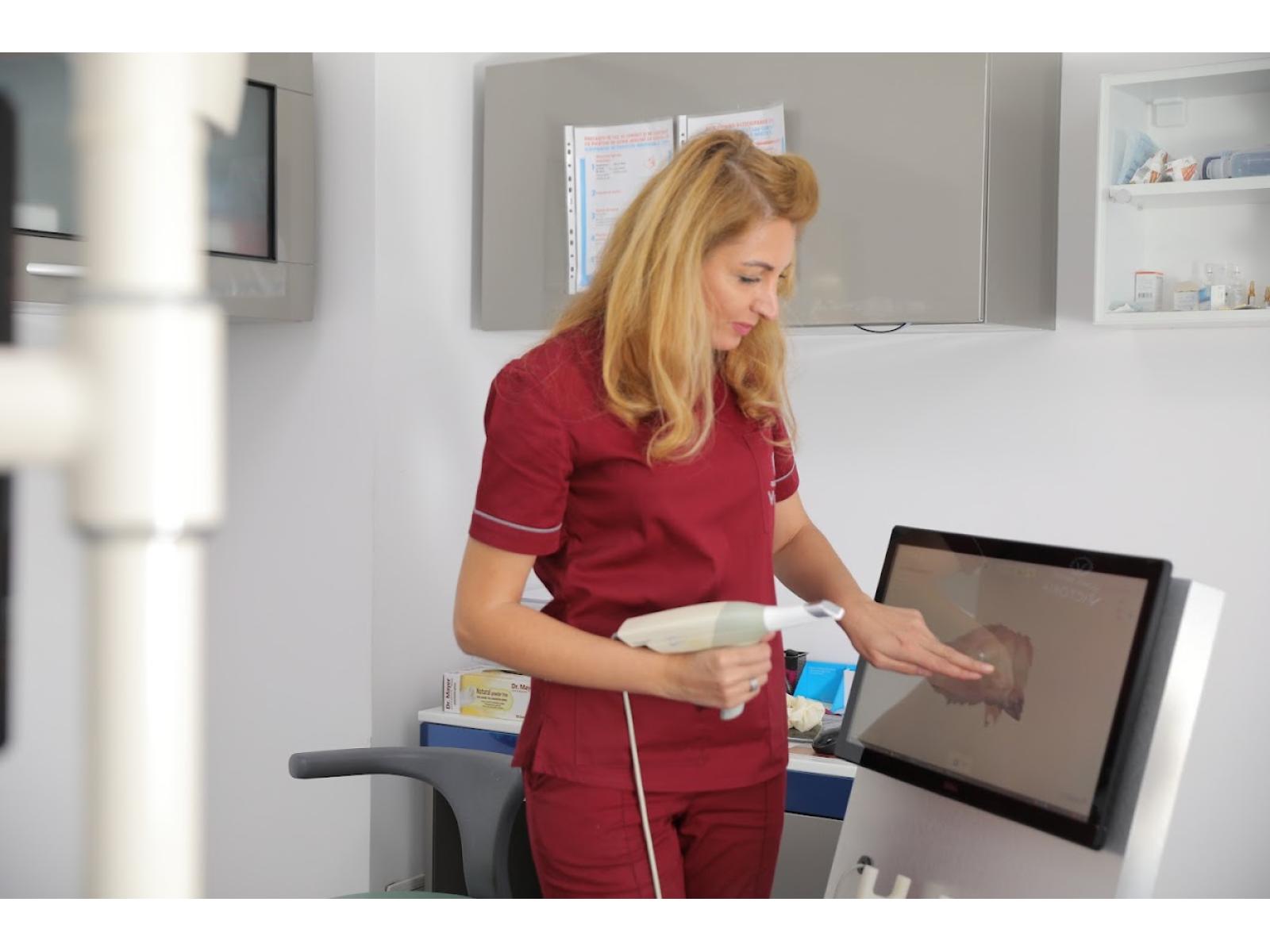 Clinica Dentara Victoria Pitesti - 3L4A6140.JPG