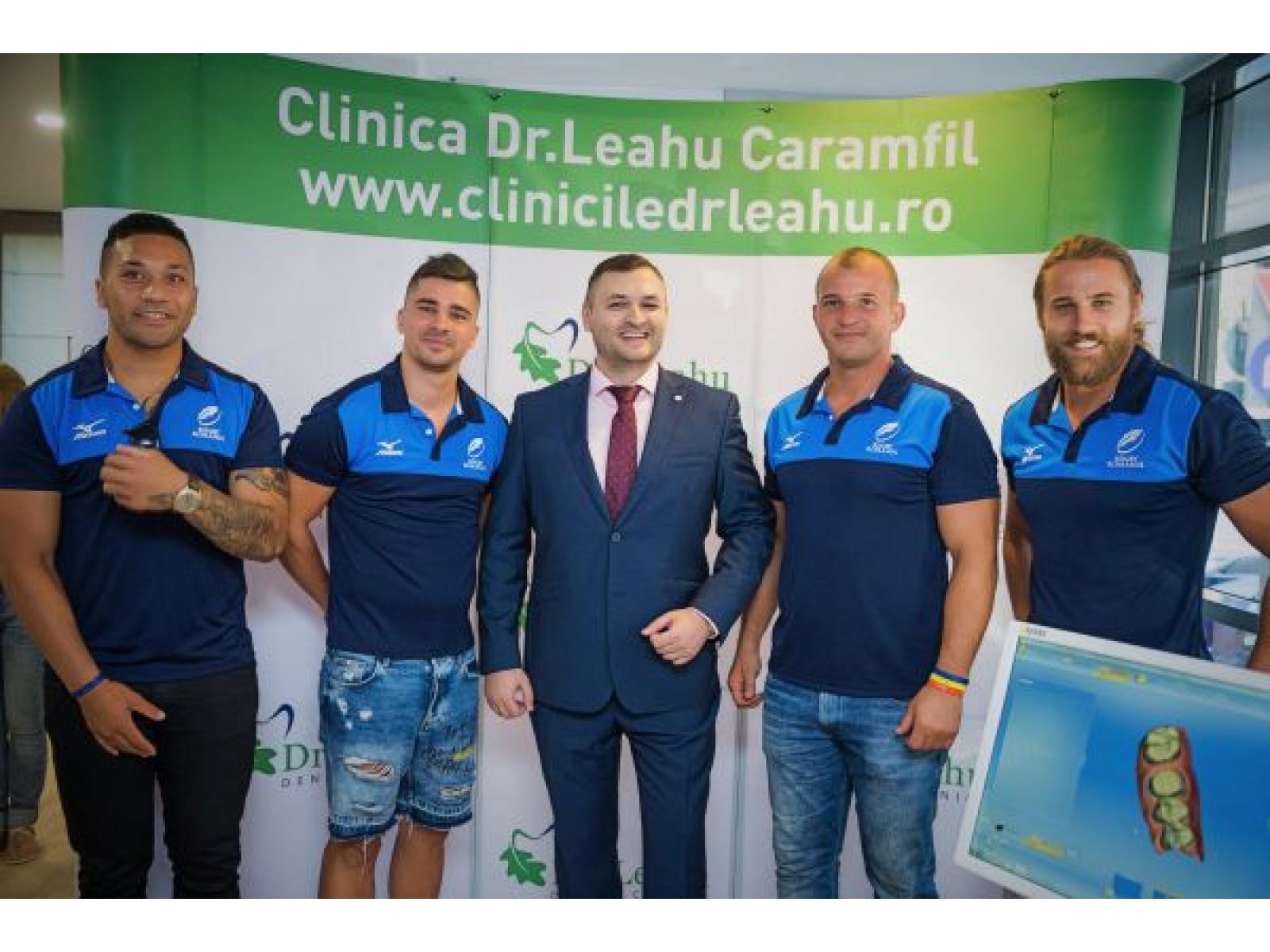 Clinica Dr. Leahu - echipa_de_rugby_la_stomatolog.jpg