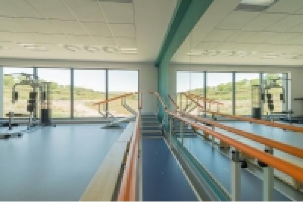 Spital de Recuperare Polaris Medical - Polaris_-Baza_tratament_si_saloane-18.jpg