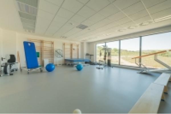 Spital de Recuperare Polaris Medical - Polaris_-Baza_tratament_si_saloane-19.jpg