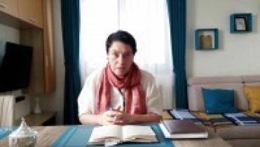 ParapsihologAurora Sitarus