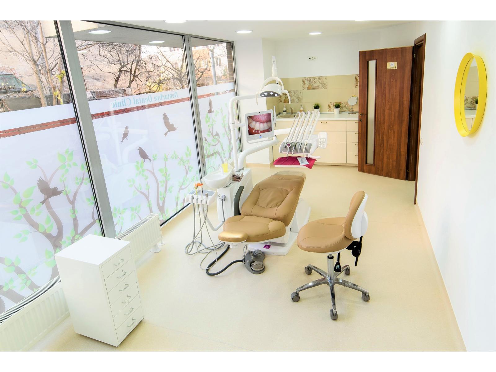 Dentarbre Dental Clinic - 171209_SalonSasha_008.jpg