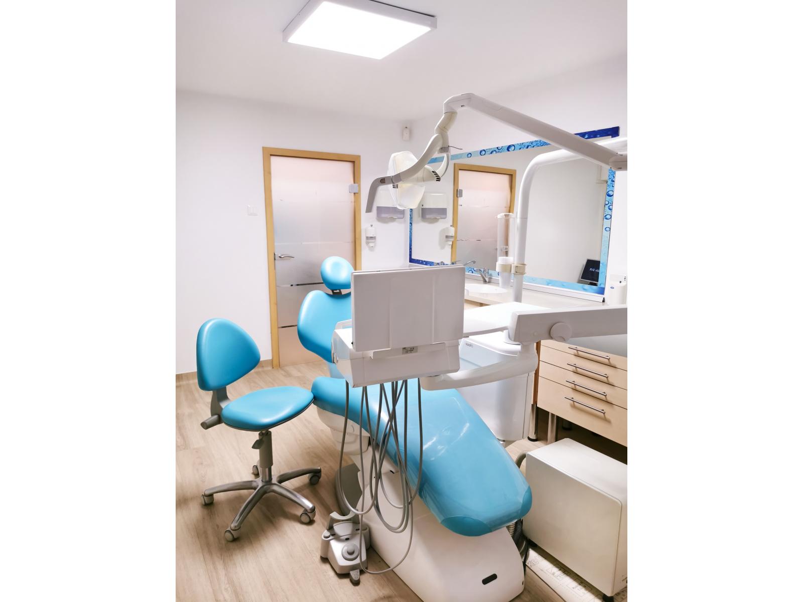 Aqua Dental - cabinet_stomatologic_aqua_dental.jpg