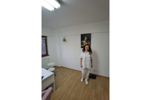 Doctor Allia Dmour - PHOTO_cabinet_1.jpg