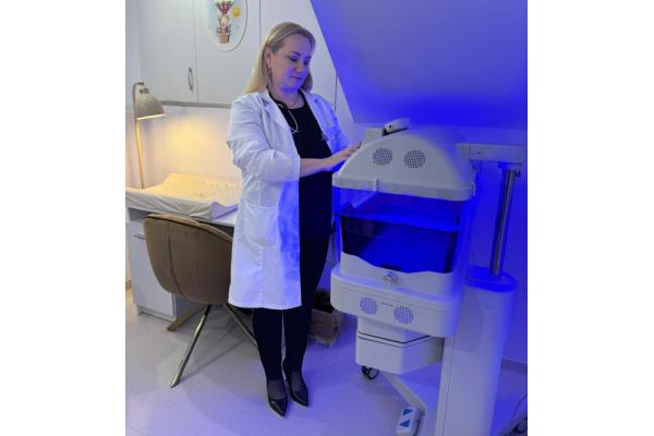 Armina ClinicMed - fototerapie-nou-nascut.jpg