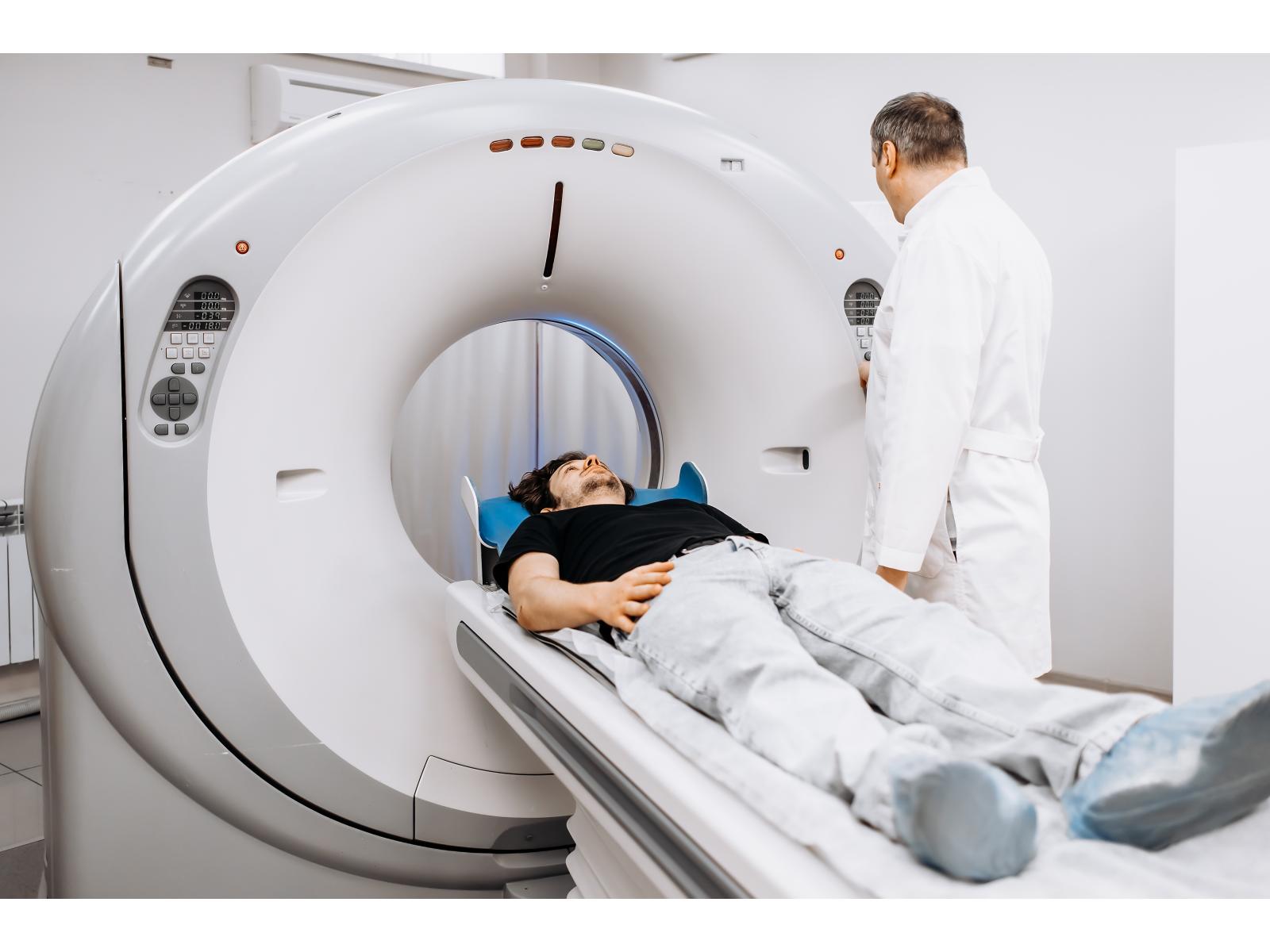 ScanMed - shutterstock_2520053913.jpg