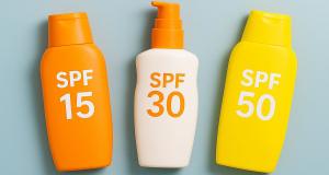 SPF 15, 30 sau 50: Cum sfatuiesc dermatologii sa-l folosesti