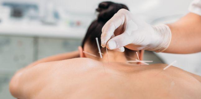 Acupunctura combate afectiunile care se acutizeaza primavara. Tu de ce boala suferi? 