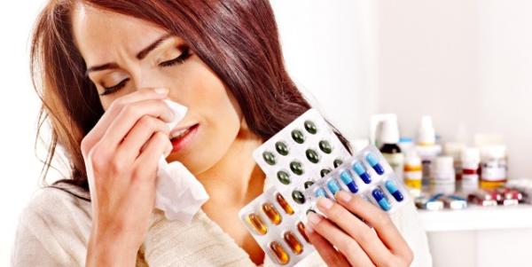 Riscurile la care te expui cand iei antibiotice fara recomandarea medicului