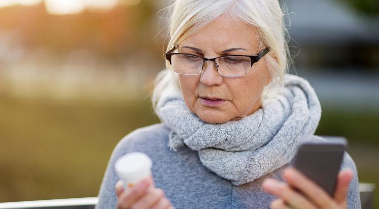 Prima aplicatie gratuita care gaseste pentru tine cele mai bune preturi la medicamente