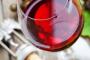 Beneficiile unui pahar de vin rosu