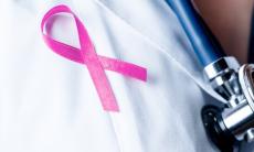Care sunt simptomele de depistare ale cancerului mamar?