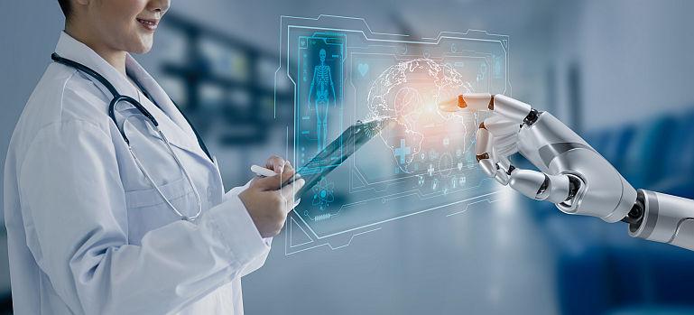 5 tipuri de interventii in care poate fi utilizat robotul Brainlab
