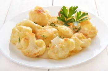 Conopida crocanta cu branza parmezan