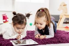 Este daunatoare tableta pentru copii?