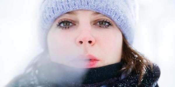 Sfaturi de sanatate pe timp de ger. Cum eviti degeraturile si alte probleme