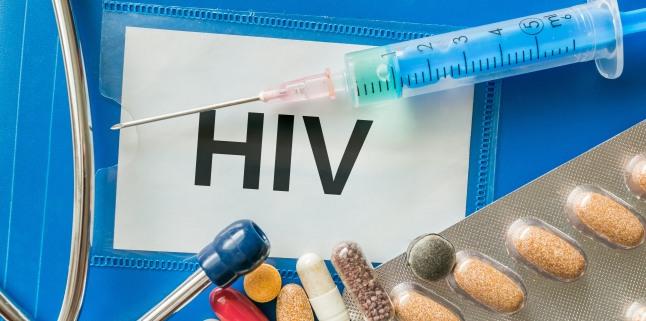 Antiretroviralele HIV – aderenta la tratament si efectele secundare