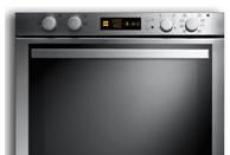 Cuptorul Openspace de la Indesit si-a adjudecat titlul de 'Produsul anului 2010' 