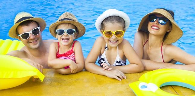 Pericolul din si de la piscine. Ce boli de piele transmisibile putem lua de la bazin