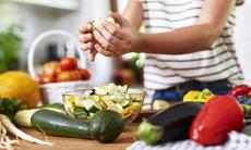Cum sa ai o imunitate de fier: 6 vitamine si minerale pe care le poti lua din legume si fructe
