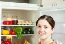 Reguli pentru un frigider curat si alimente sigure pentru consum