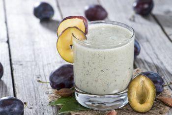 Smoothie cu prune si mere