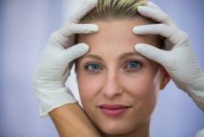 La ce varsta ar trebui sa incepi preventia ridurilor? Raspunsul dermatologilor te va surprinde